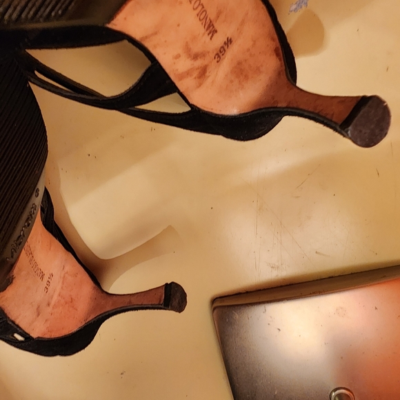 Manolo Blahnik Black Suede Mules 9.5/ 39.5 EUR - Picture 9 of 11
